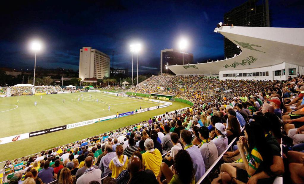 Tampa Bay Rowdies on X: ⚠️ CONSTRUCTION ZONE ⚠️ Safe standing rails are  going in and seats are coming out for the new Supporter's Section at Al Lang!  This will be the